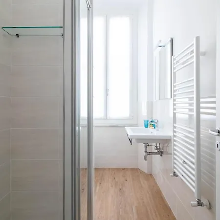 Clarissa By Portofinohomes דירה